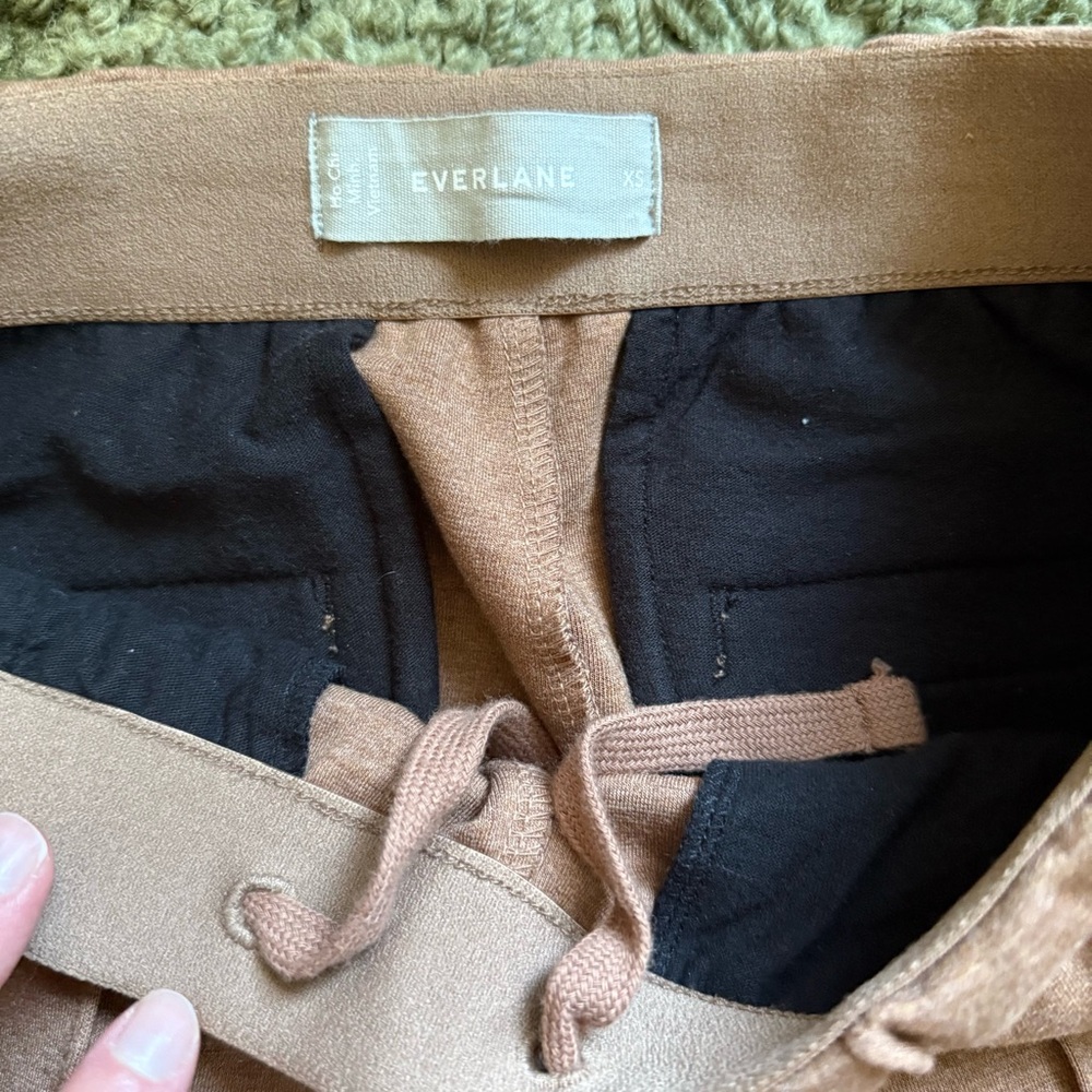 Everlane The Dream Pants - Picture 2 of 9